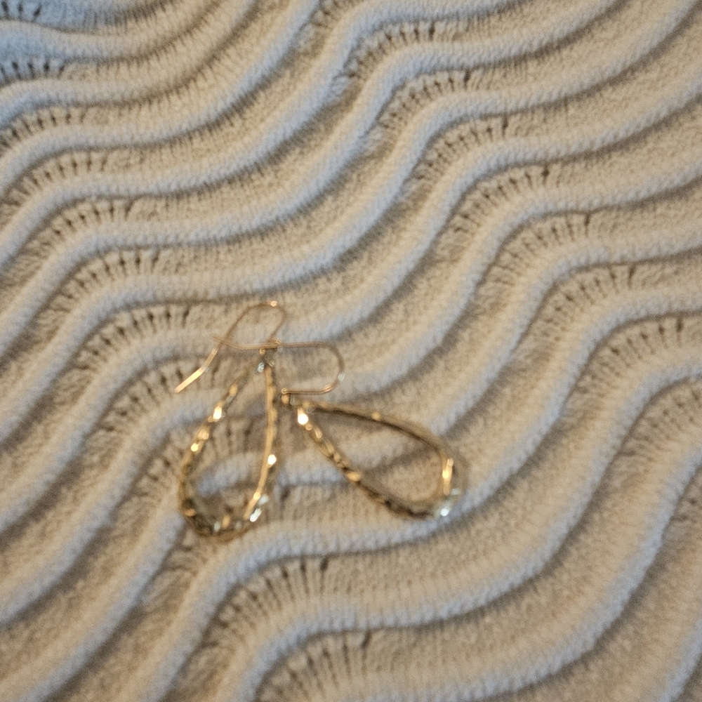 Kay Jewelers Gold Teardrop Earrings